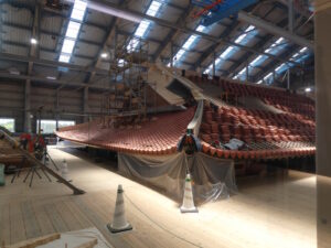 復興作業中の首里城正殿